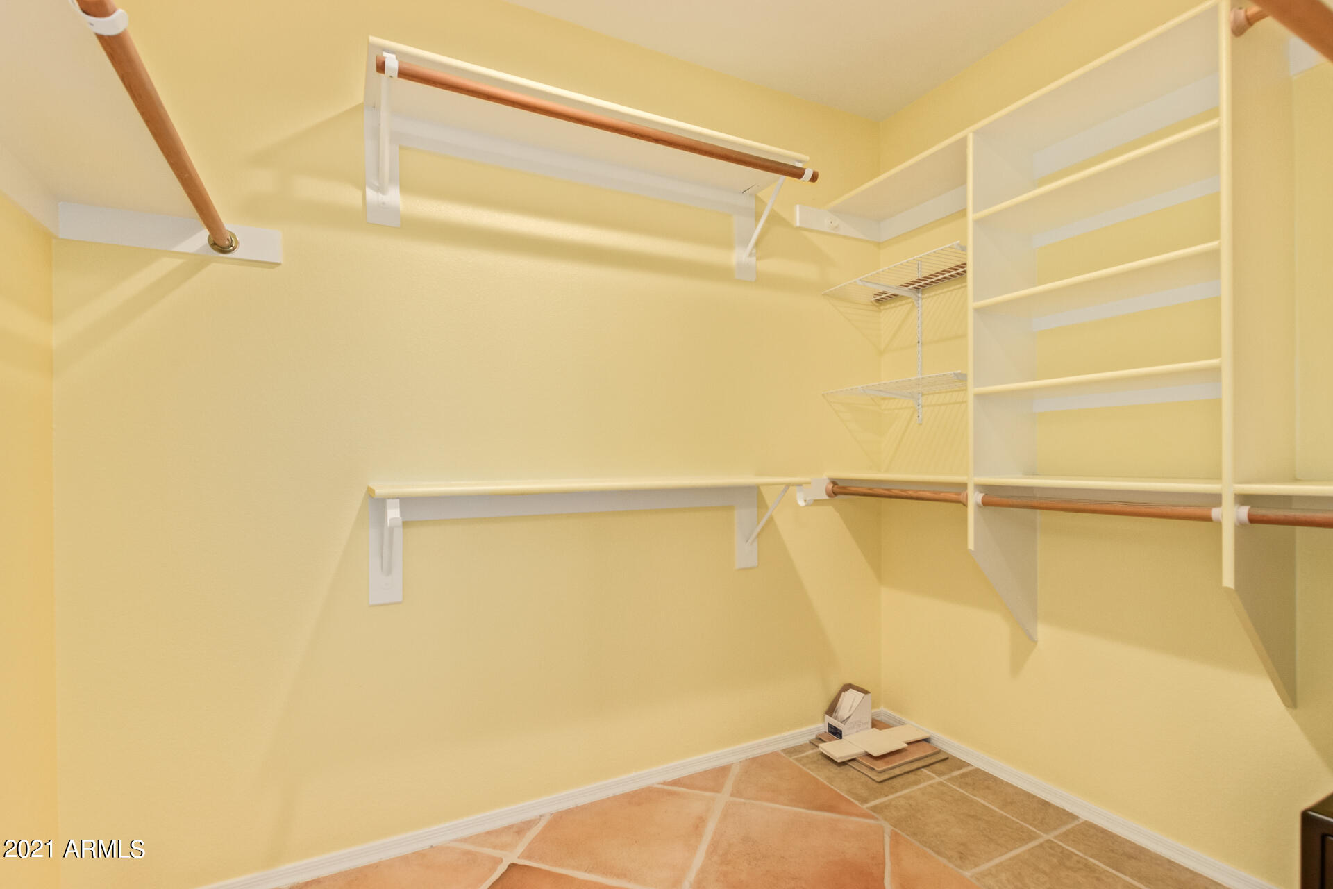 359 West Brisa Drive Gilbert, AZ 85233 - Photo 20 of 40 Master Closet