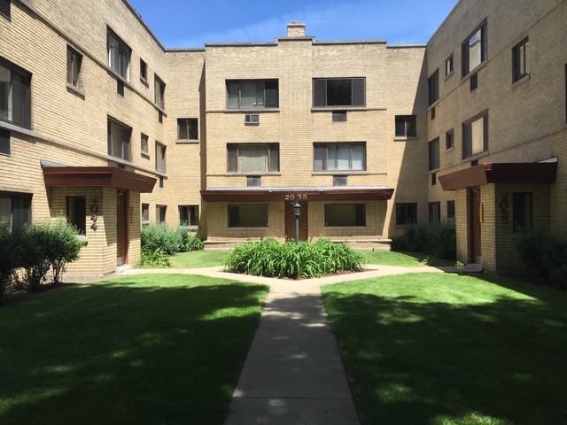 2038 West Jarvis Avenue, Unit 3E Chicago, IL 60645 - Photo 1 of 3