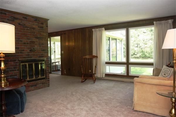 14 Mayfield Road Auburn, MA 01501 - Photo 11 of 30 Gallery Image 11