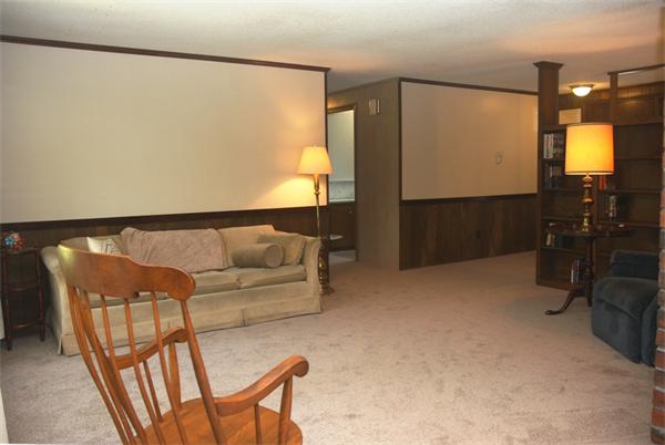 14 Mayfield Road Auburn, MA 01501 - Photo 12 of 30 Gallery Image 12