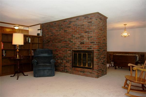14 Mayfield Road Auburn, MA 01501 - Photo 13 of 30 Gallery Image 13