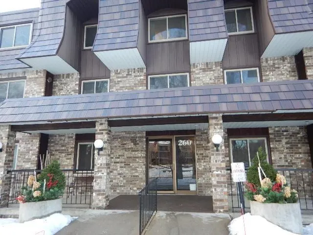 $119,000 | 260 Westview Drive, Unit 105, West St. Paul, MN 55118