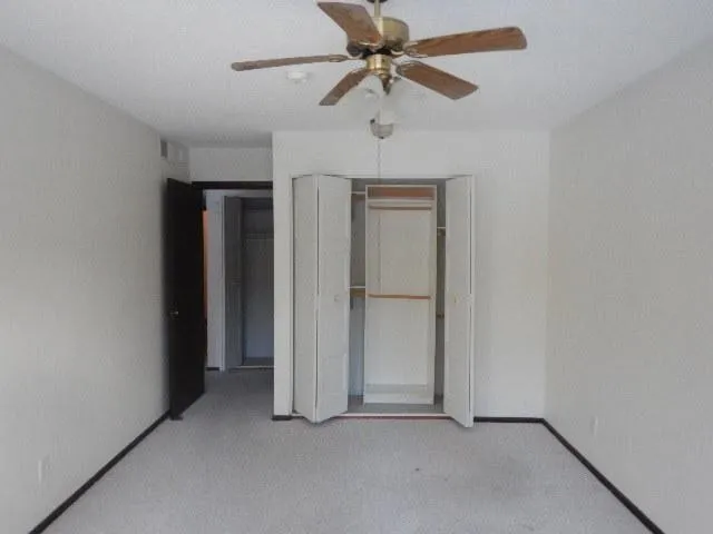 $119,000 | 260 Westview Drive, Unit 105, West St. Paul, MN 55118