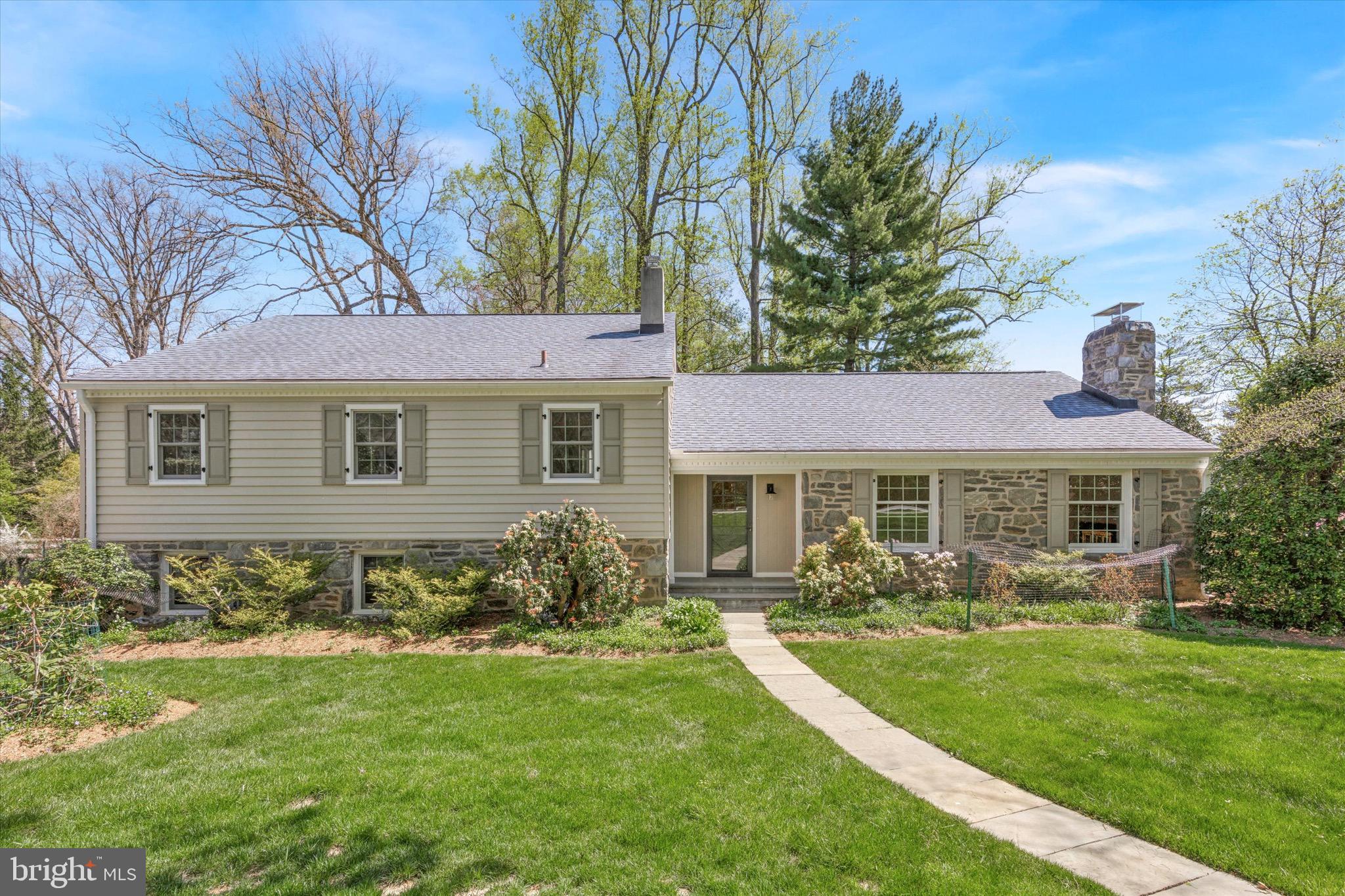 786 Bair Road Berwyn, PA 19312 - Photo 1 of 37