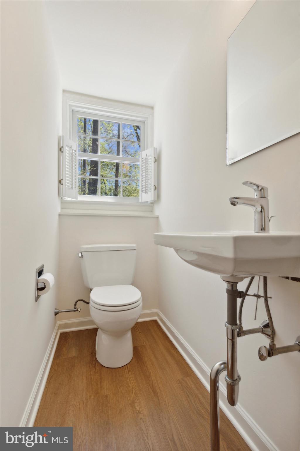 786 Bair Road Berwyn, PA 19312 - Photo 28 of 37 Half Bath