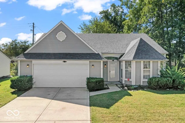 $260,000 | 6737 Decatur Commons, Indianapolis, IN 46221