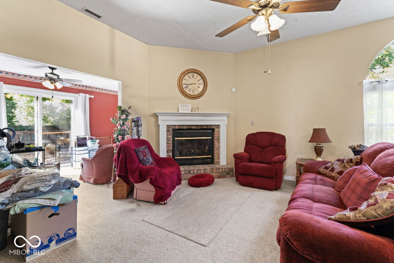 6737 Decatur Commons Indianapolis, IN 46221 - Photo 9 of 34