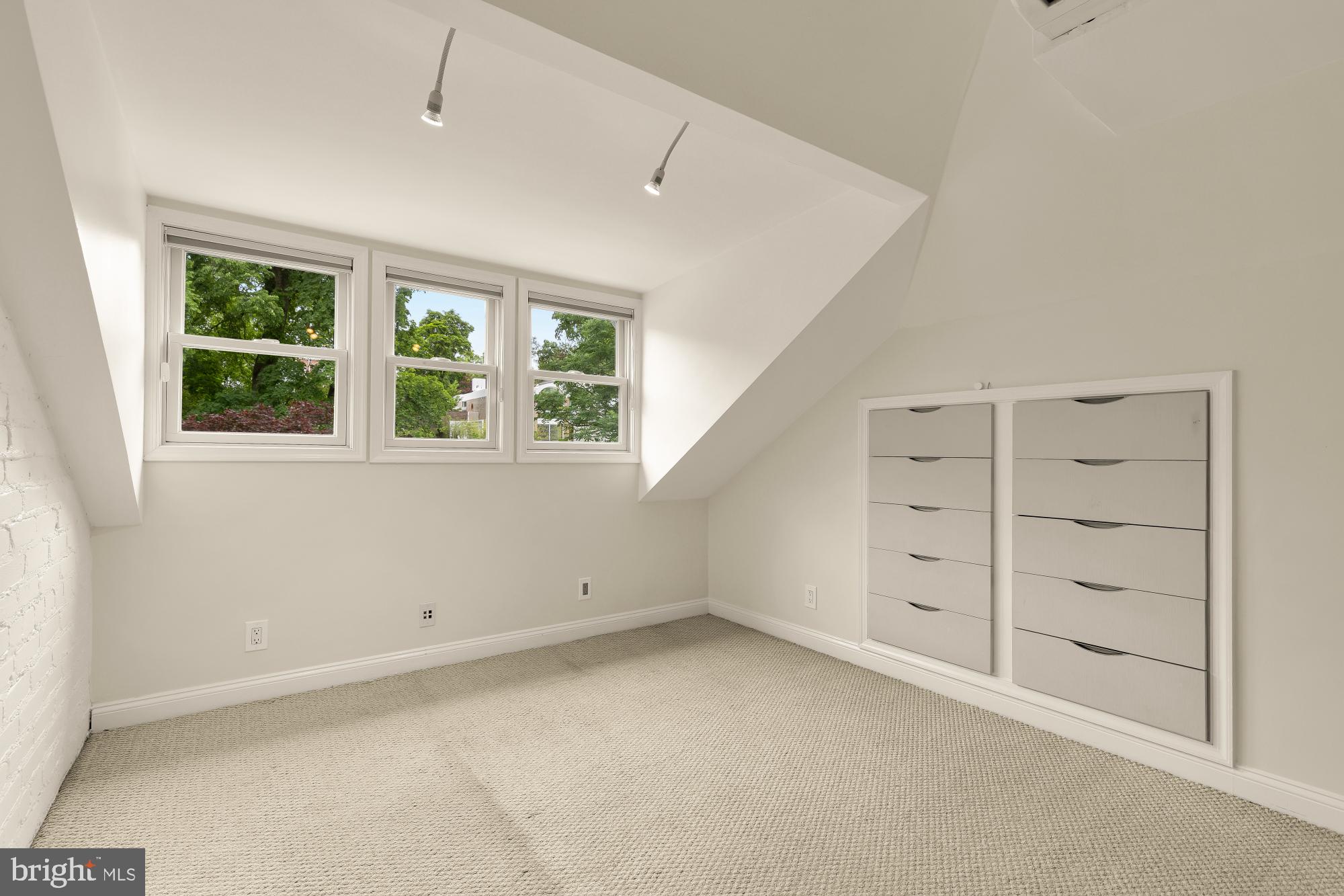 3414 Porter Street Northwest Washington, DC 20016 - Photo 45 of 55 Third level loft/bedroom