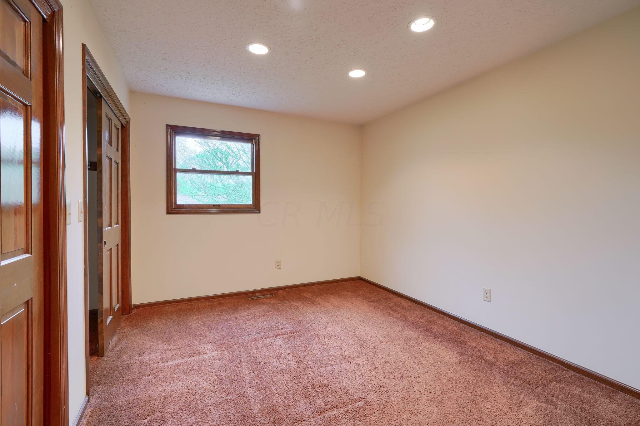1008 Rutland Way Columbus, OH 43085 - Photo 28 of 41 1008 Rutland Way (26)
