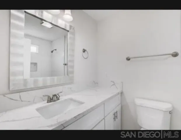$3,400 | 2027 Abbe Street, San Diego, CA 92111