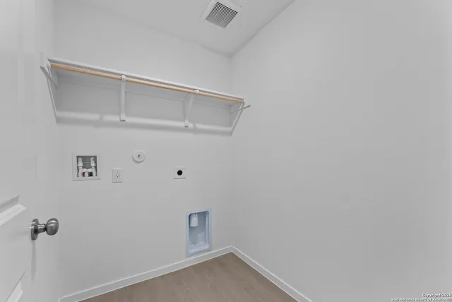 $275,000 | 110 Ellendale Place, Fredericksburg, TX 78624