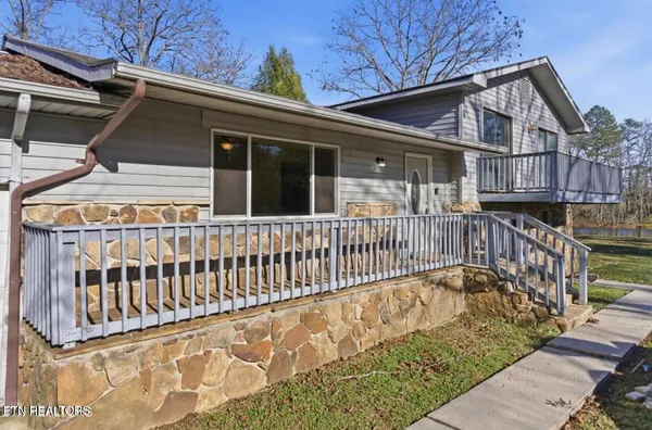 $329,900 | 444 Island Ford Road, Lancing, TN 37770