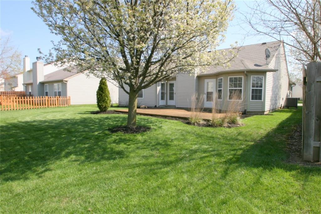 12242 Running Springs Road Fishers, IN 46037 - Photo 3 of 32 Gallery Image 3