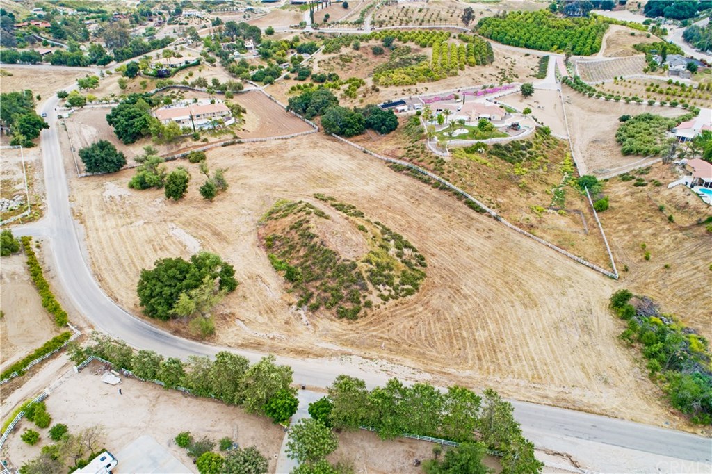 94 Los Ranchos Circle Temecula, CA 92592 - Photo 1 of 1 Gallery Image 1