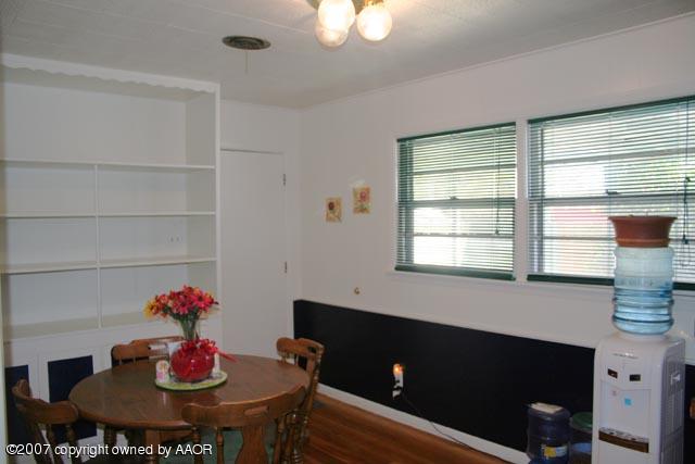 4717 South Milam Street Amarillo, TX 79110 - Photo 4 of 10 a view of a workspace with a window