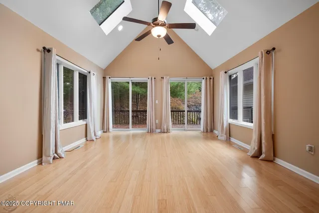 $649,900 | 205 Osprey Way, East Stroudsburg, PA 18302