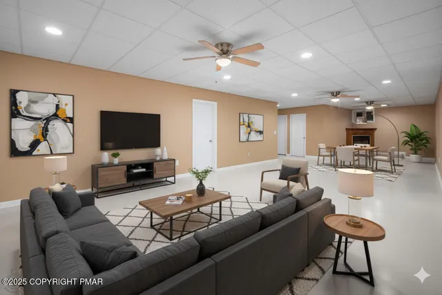 $649,900 | 205 Osprey Way, East Stroudsburg, PA 18302