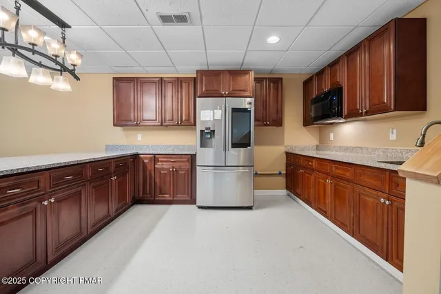 $649,900 | 205 Osprey Way, East Stroudsburg, PA 18302