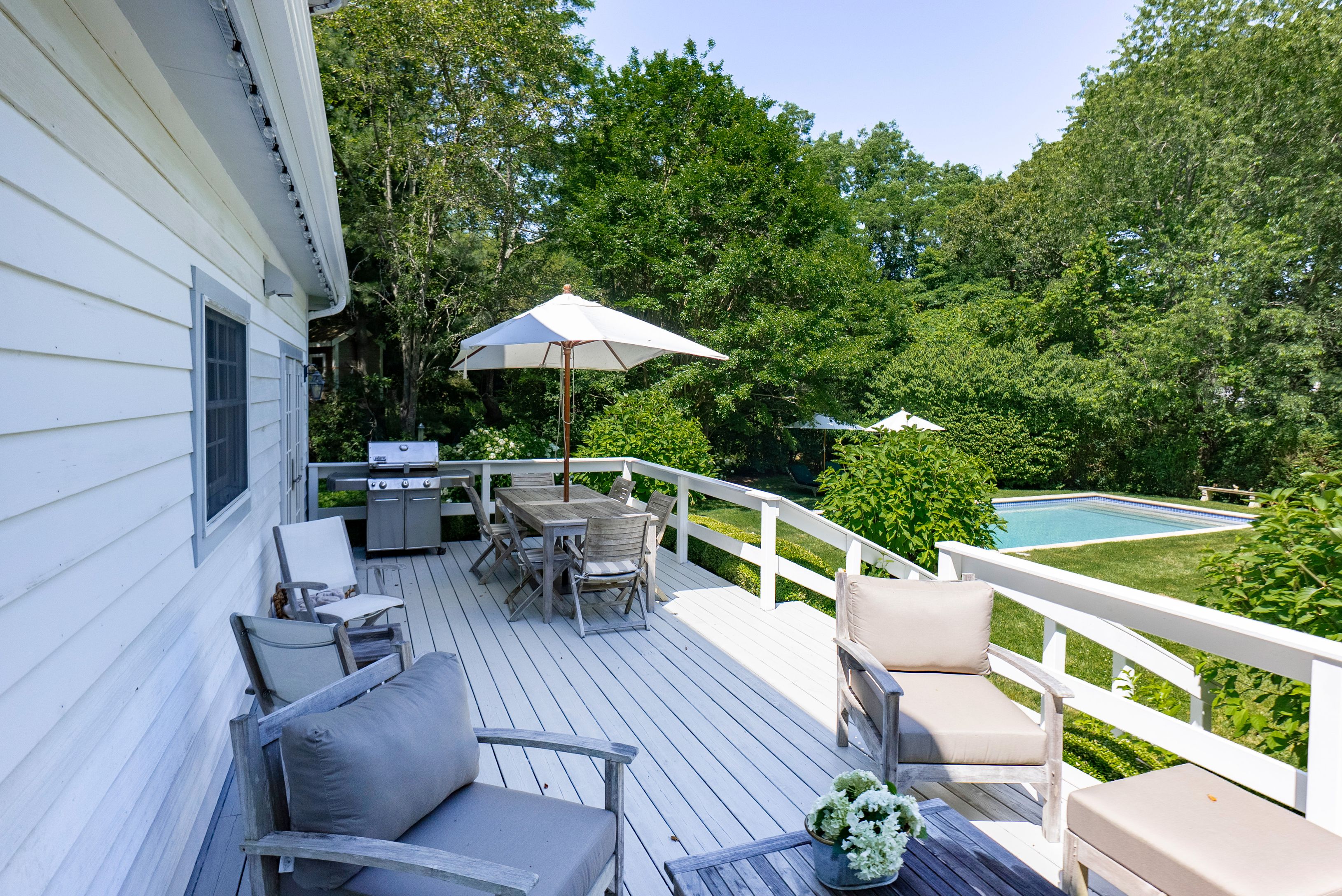 29 Meadows East Bridgehampton, NY 11932 - Photo 12 of 15 a view of a patio with furniture