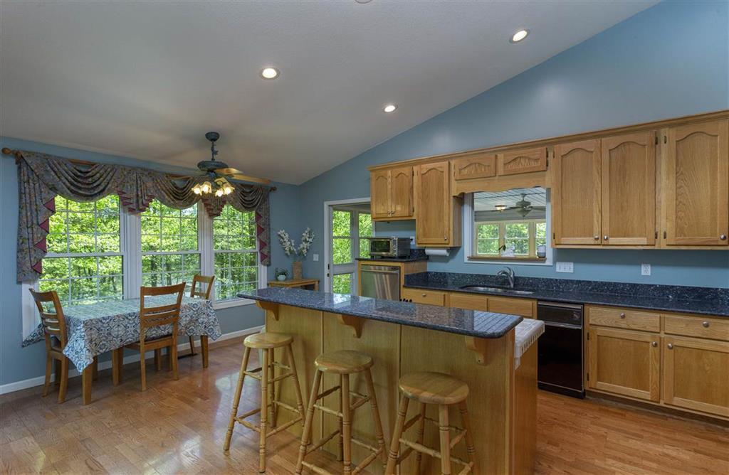 291 East Ridge Road Spring City, TN 37381 - Photo 5 of 44 5