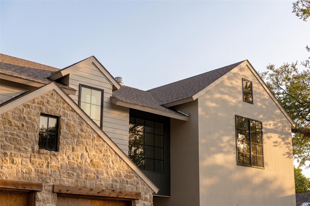 9220 Ferndale Road Dallas, TX 75238 - Photo 1 of 30 Gallery Image 1