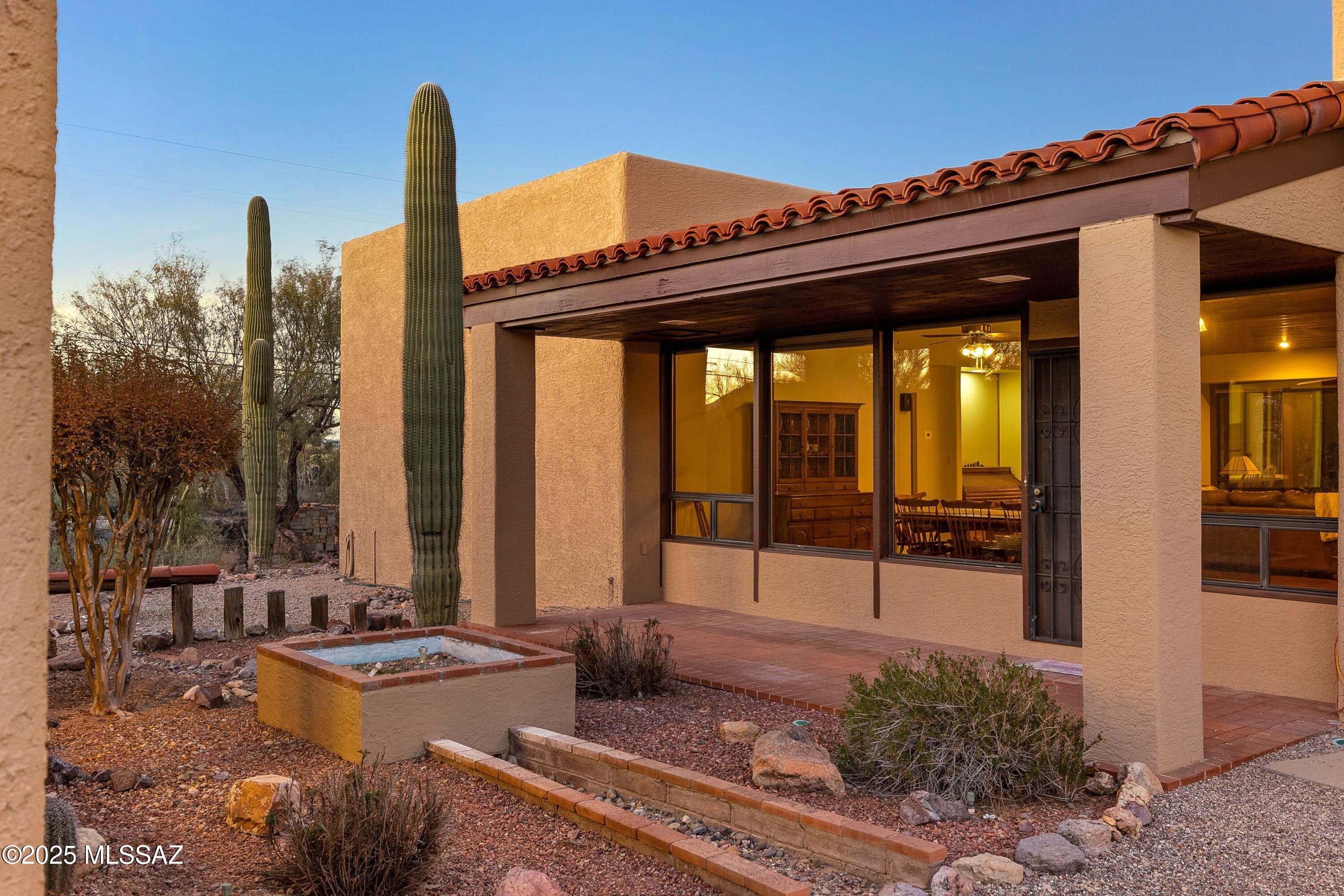 2614 North Grannen Road Tucson, AZ 85745 - Photo 4 of 49