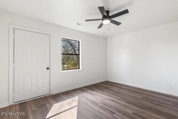 $309,900 | 104 Pine Street, Athens, TN 37303