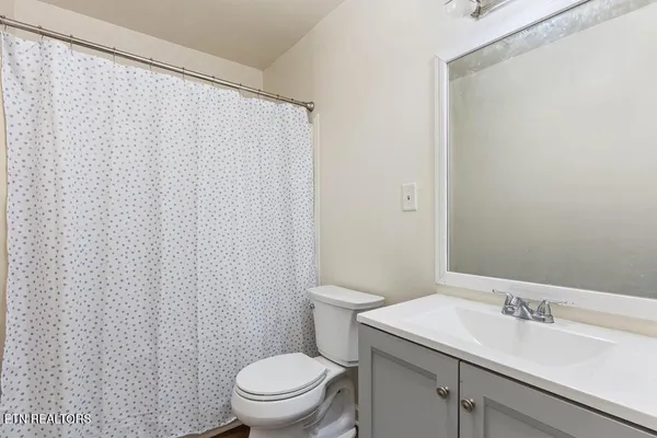 $309,900 | 104 Pine Street, Athens, TN 37303