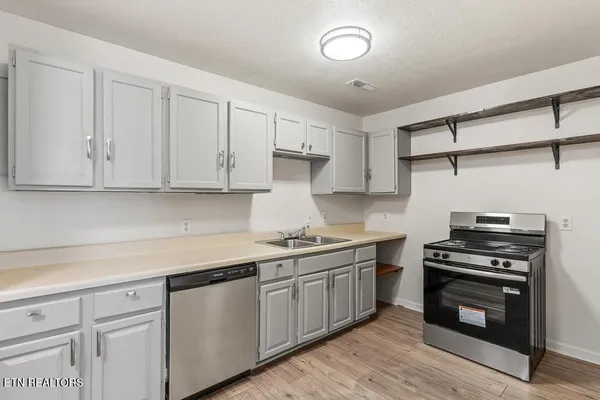 $309,900 | 104 Pine Street, Athens, TN 37303
