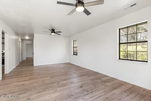 $309,900 | 104 Pine Street, Athens, TN 37303