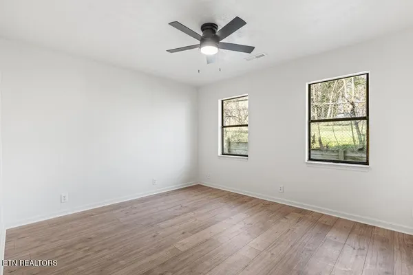 $309,900 | 104 Pine Street, Athens, TN 37303