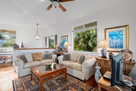 $3,999,000 | 654 Kaupakalua Road, Haiku, HI 96708