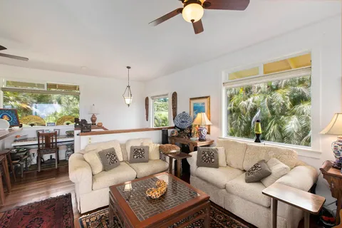 $3,999,000 | 654 Kaupakalua Road, Haiku, HI 96708