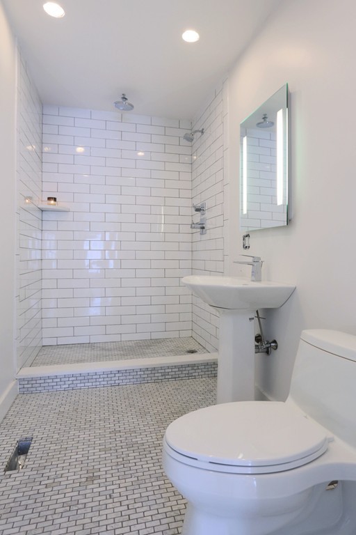 57 County Road Chelsea, MA 02150 - Photo 18 of 20 Gallery Image 18