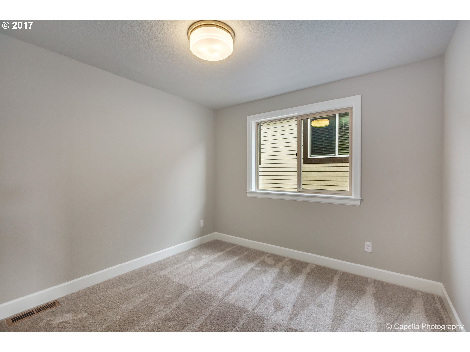 15884 Northwest Brugger Road Portland, OR 97229 - Photo 13 of 19 Gallery Image 13