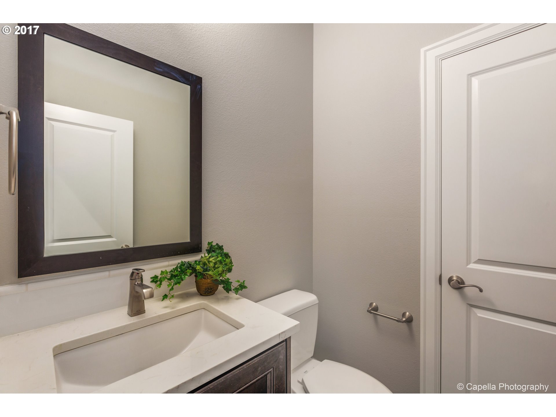 15884 Northwest Brugger Road Portland, OR 97229 - Photo 14 of 19 Gallery Image 14