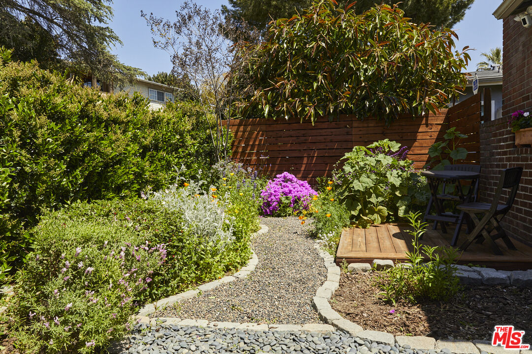 3708 Roderick Road Los Angeles, CA 90065 - Photo 5 of 38 a view of a flowers in front of flowers