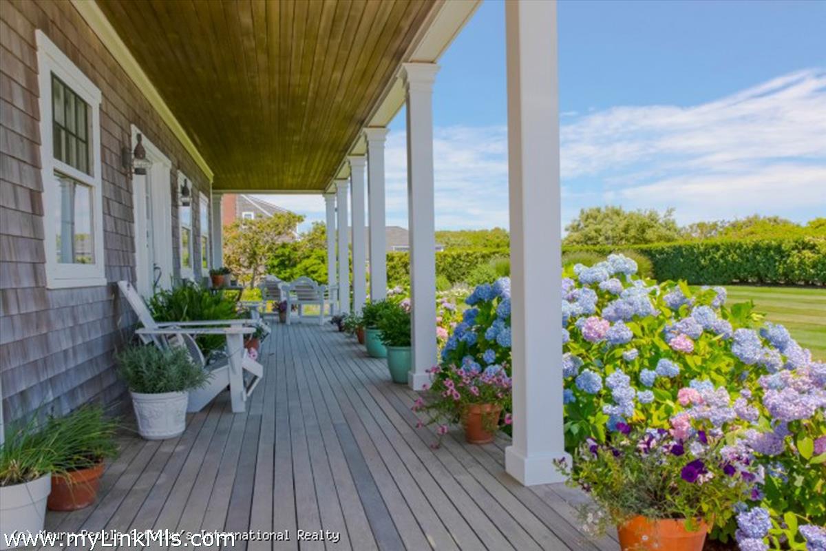 104 Baxter Road Nantucket, MA 02554 - Photo 8 of 61
