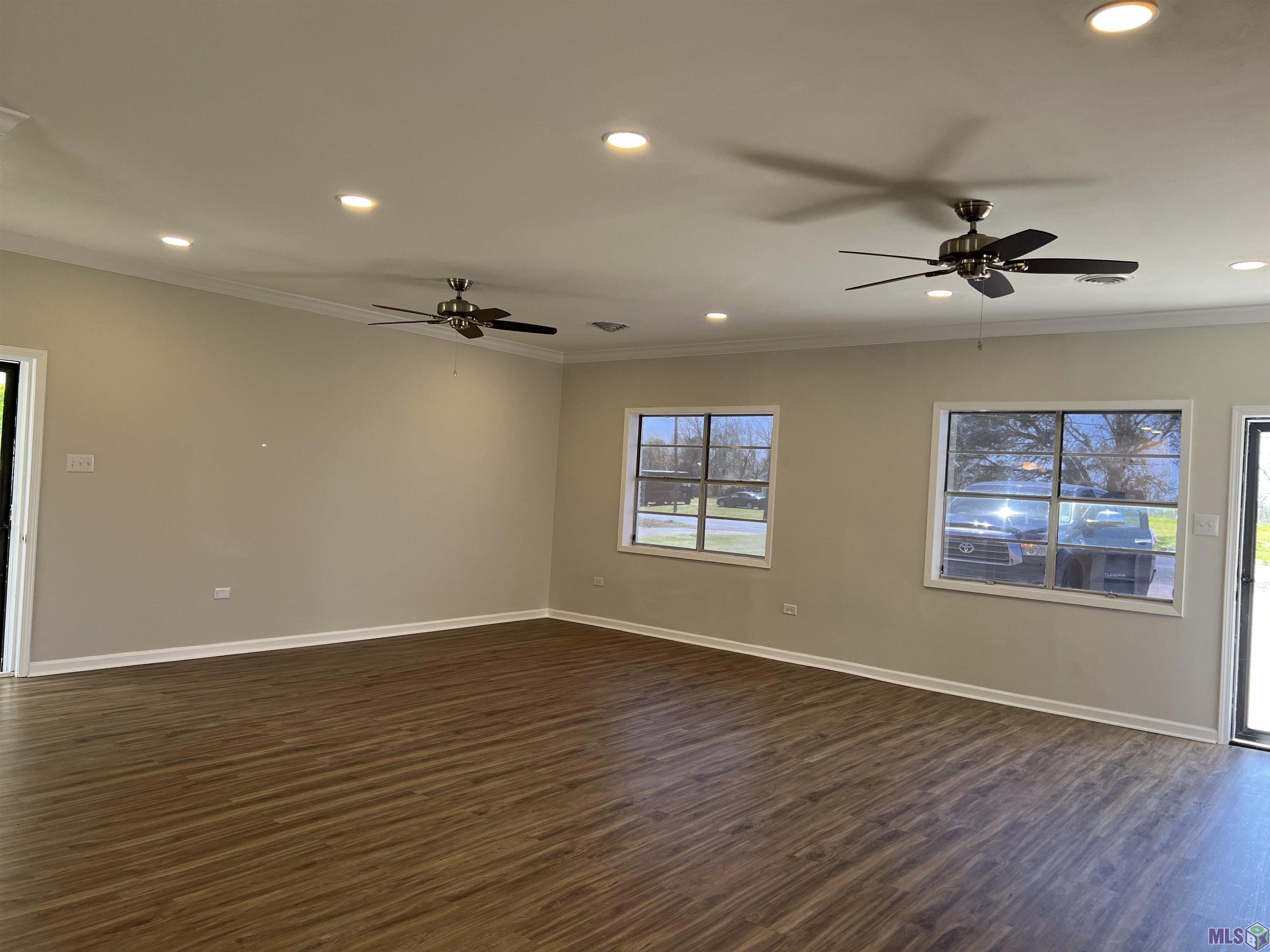 2120 Bayou Blue Road Houma, LA 70364 - Photo 4 of 12 Gallery Image 4