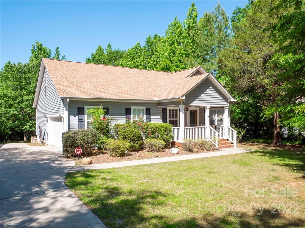 1447 George Dunn Road Rock Hill, SC 29730 - Photo 3 of 44 a front view of a house with a yard