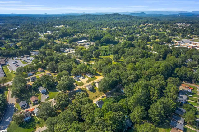 $259,900 | 114 Harlem Street, Easley, SC 29640