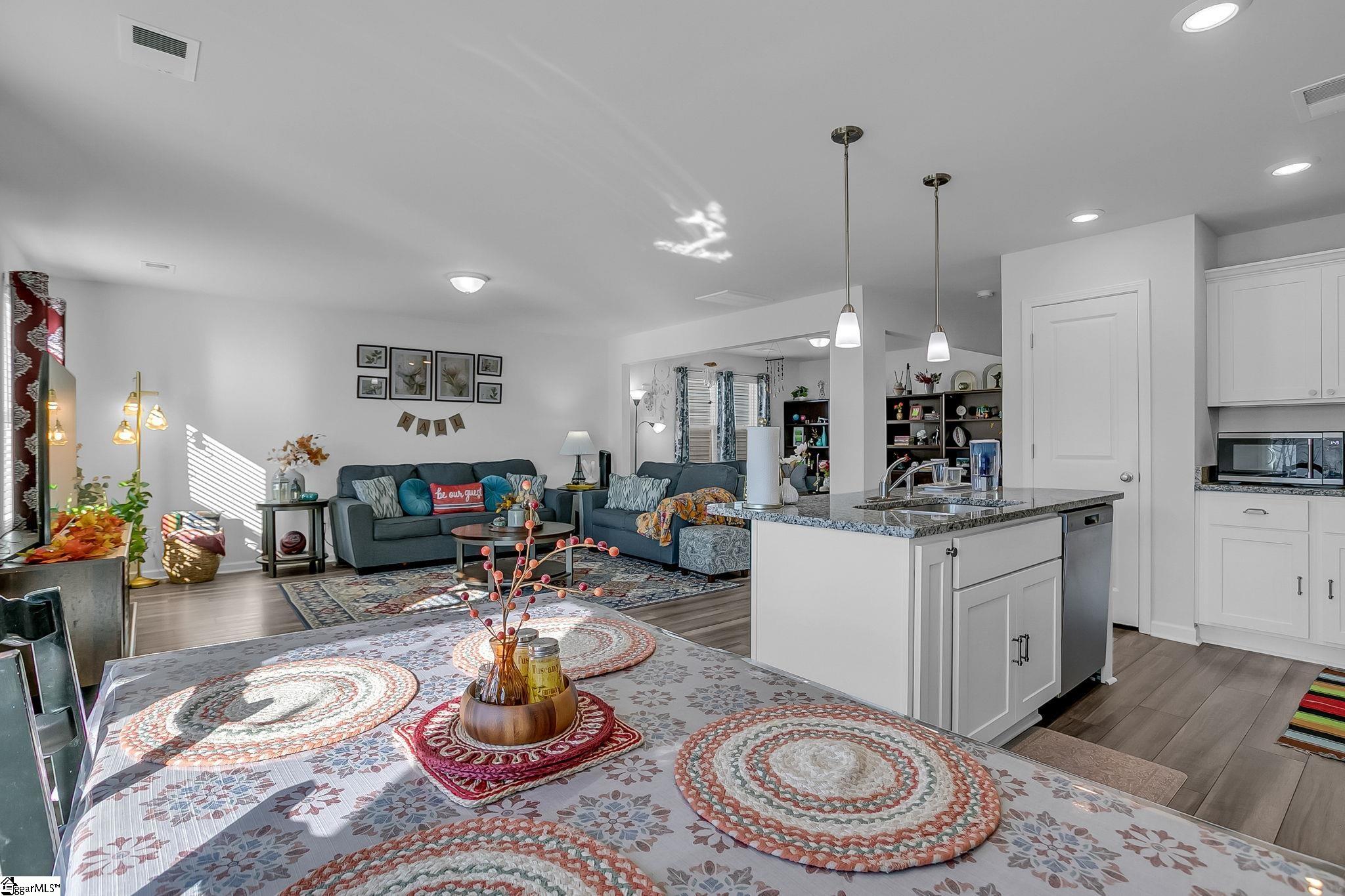 211 Whittier Street Greenville, SC 29605 - Photo 7 of 50