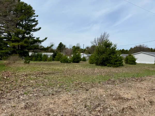 $17,000 | 1 9th Street, Bear Lake, MI 49614