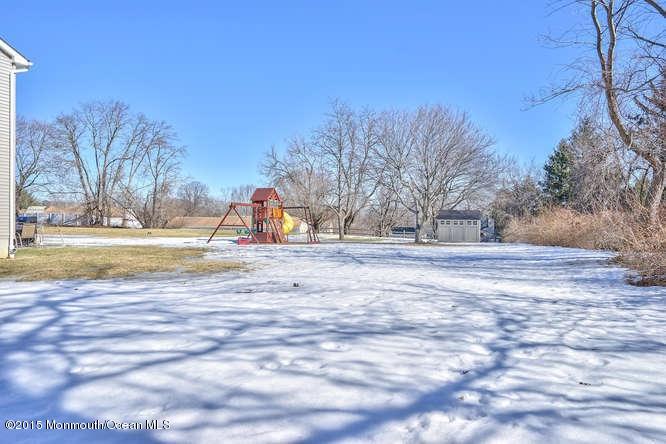 7 Nolan Road Morganville, NJ 07751 - Photo 24 of 25 7 Nolan Rd Marlboro Township-small-054-B