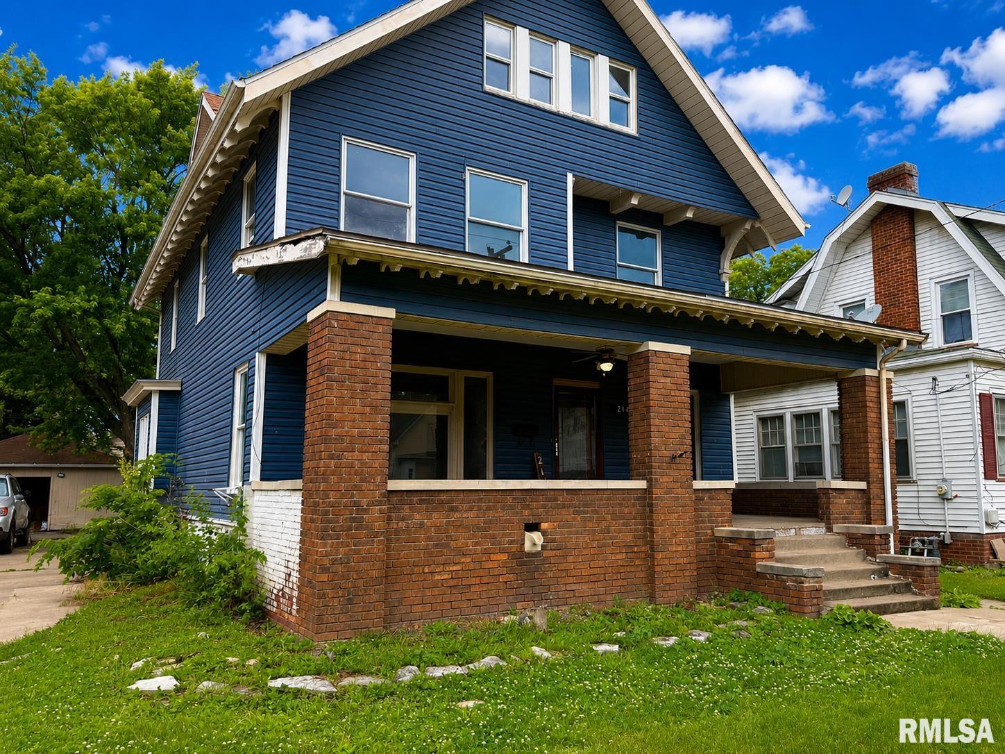2141 North Prospect Road Peoria, IL 61603 - Photo 5 of 42