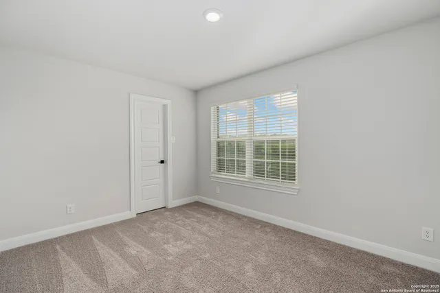 $440,900 | 9430 Dassler Springs, Converse, TX 78109