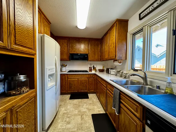 $477,500 | 1700 Mackland Avenue, Minden, NV 89423