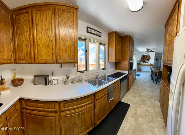 $477,500 | 1700 Mackland Avenue, Minden, NV 89423
