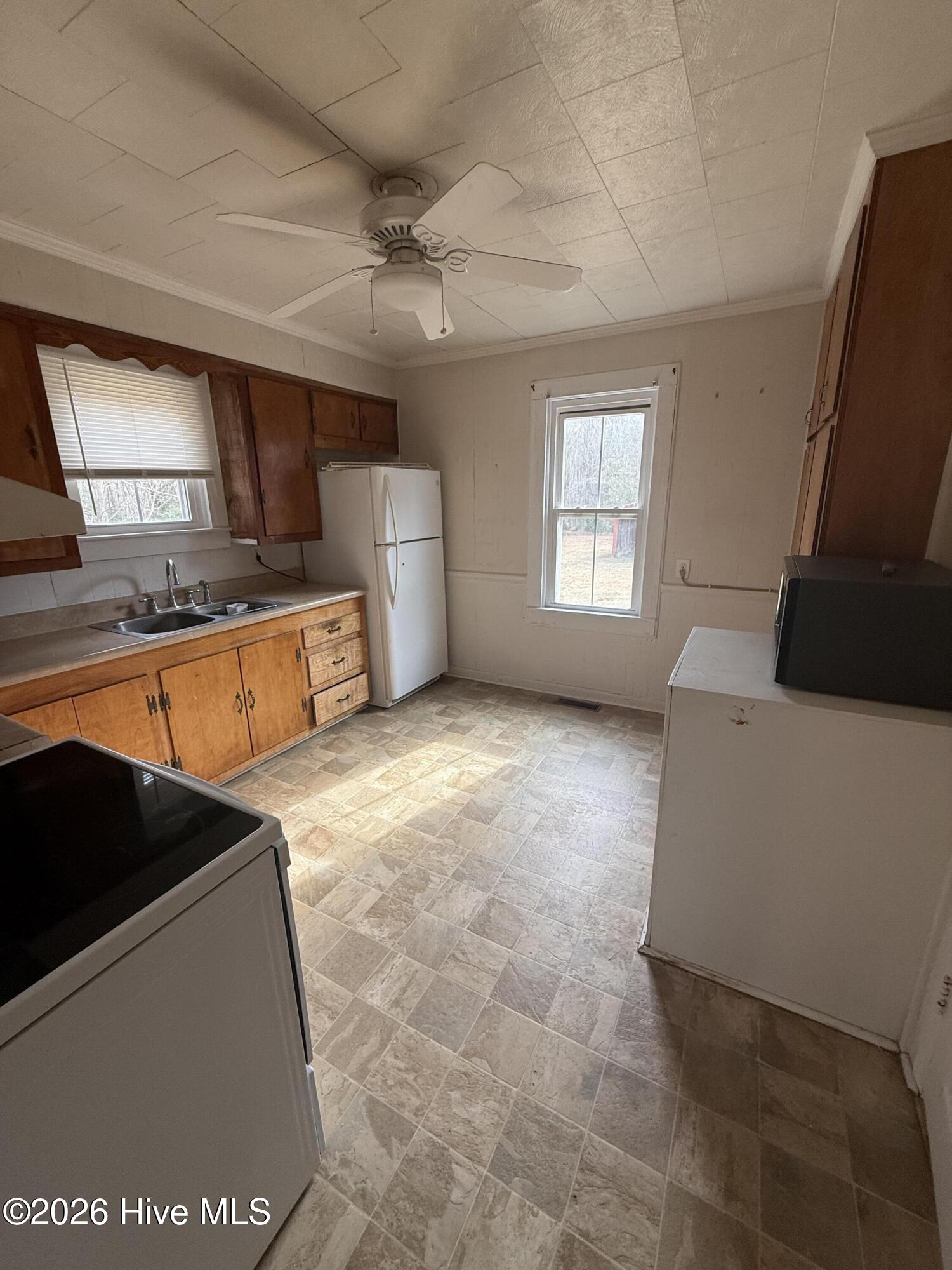 460 Burnt Mill Road Edenton, NC 27932 - Photo 12 of 21 Kitchen