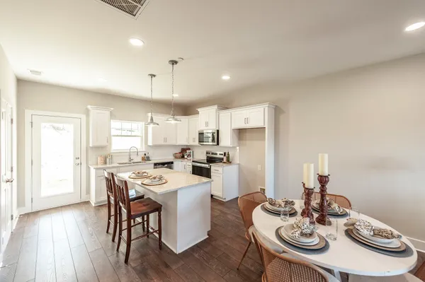 $1,900 | 1136 Lock 4 Road, Unit K2, Gallatin, TN 37066